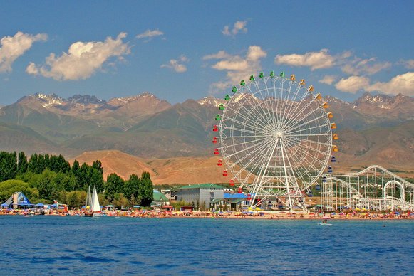 Путешествие к Иссык-Кулю на автобусе!