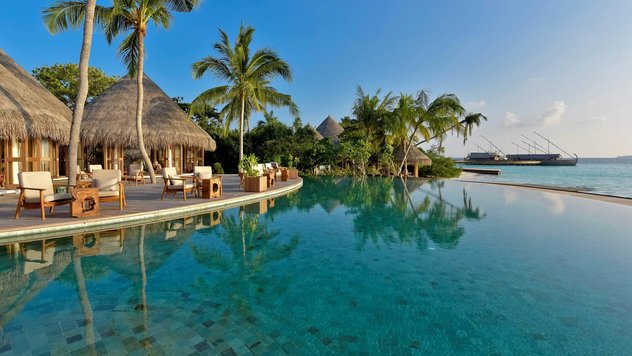 Погрузитесь в рай на Мальдивах