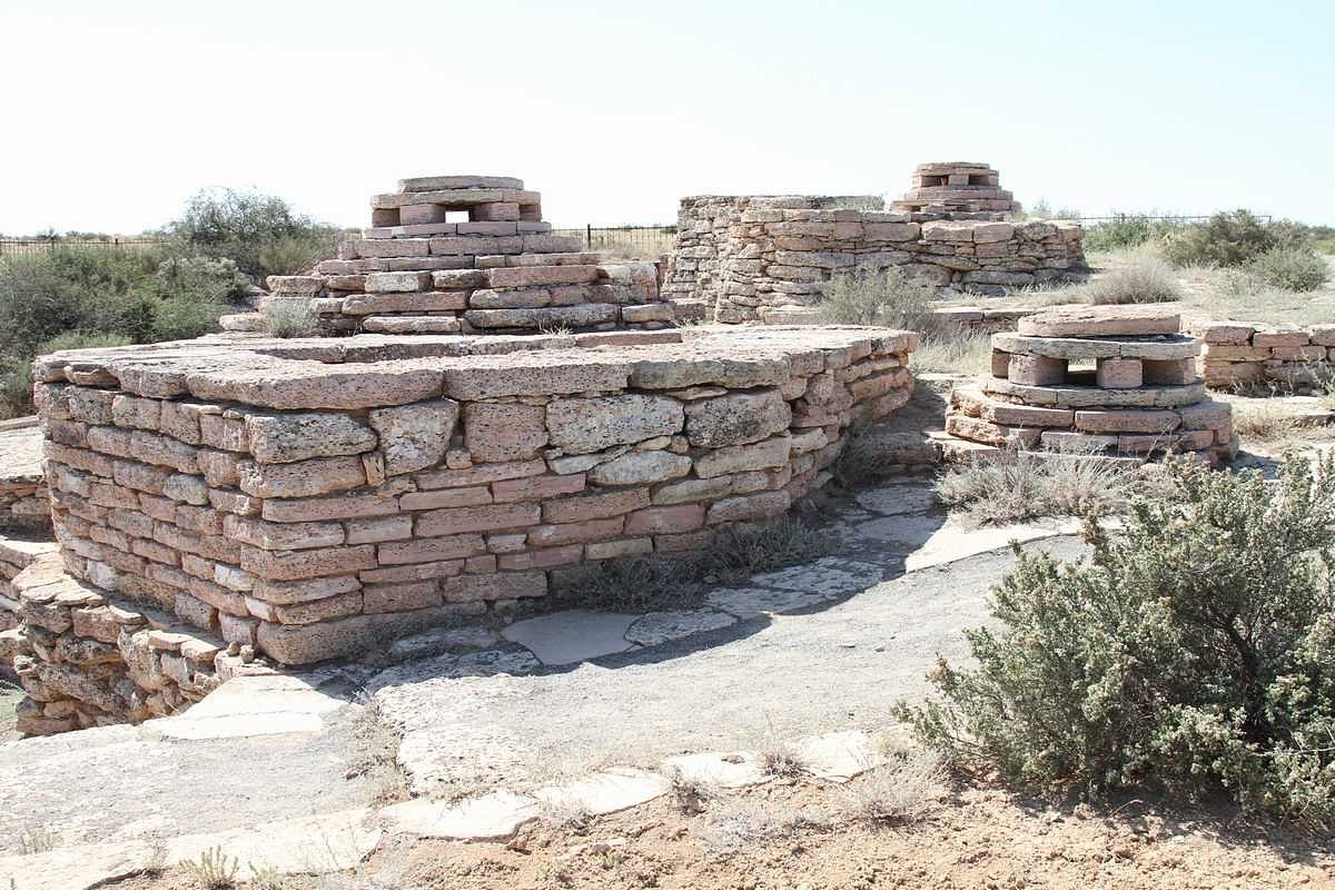 Подземная мечеть Султан-эпе